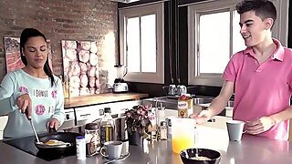 Apolonia Lapiedra And Jordi El Nino Polla - A Young Guy Put A Strong Shaft In The Pussy Of A Skinny 