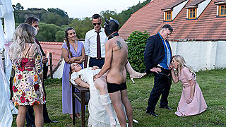 Perverted Couple Are Having Sex At The Wedding In Front Of People