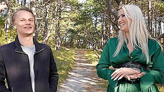 A Sexy Woman In Stockings And Lingerie Fucks Passionately With Her Boyfriend