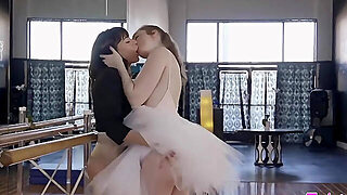Naughty Ballet Girl Makes Saphic Love With Her Teacher